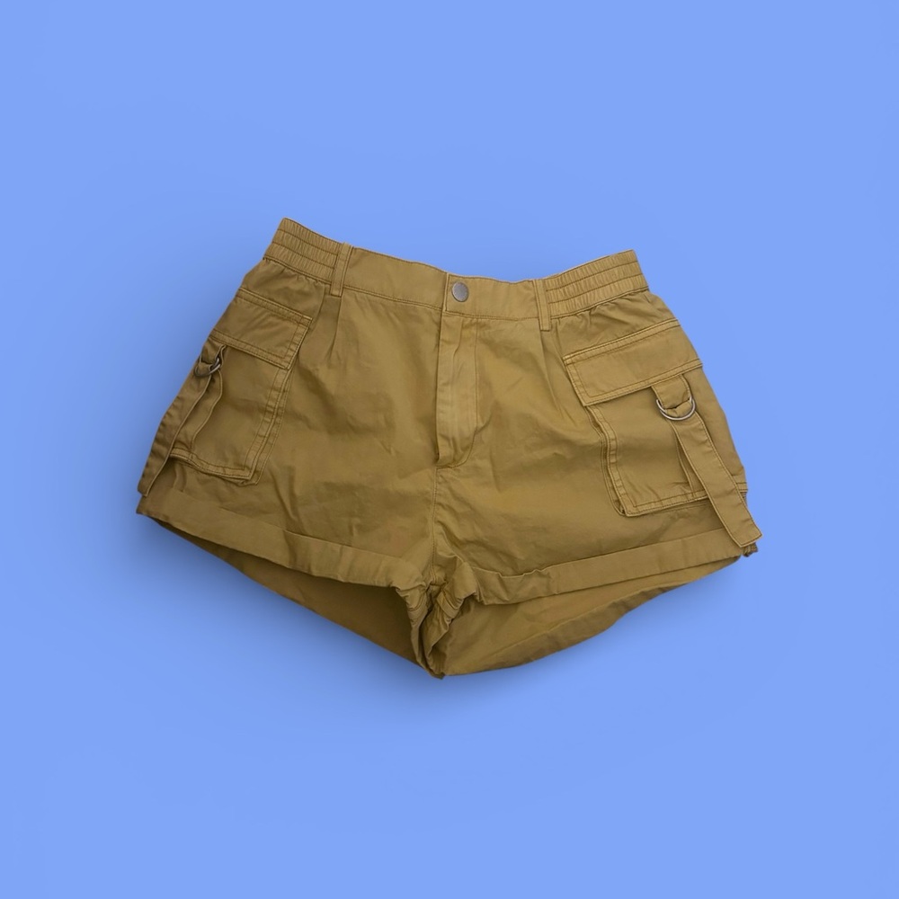 5/$25 BDG Elle Cargo Shorts